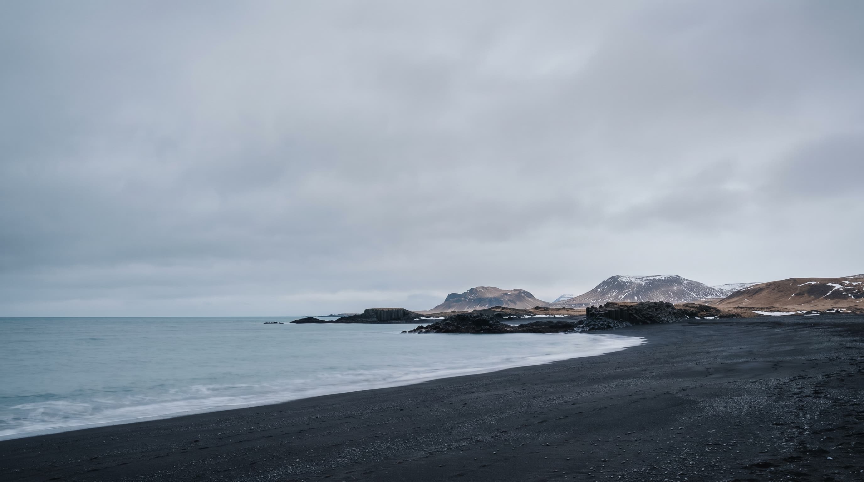 Icelandic coastline under low northern light